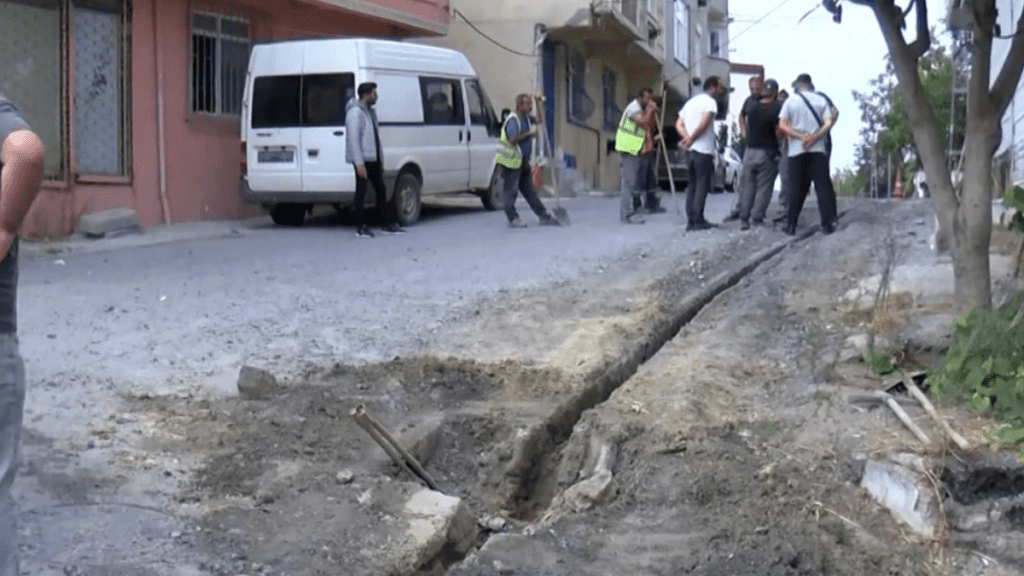 Çıksorut da Doğalgaz Borusu Patladı 27