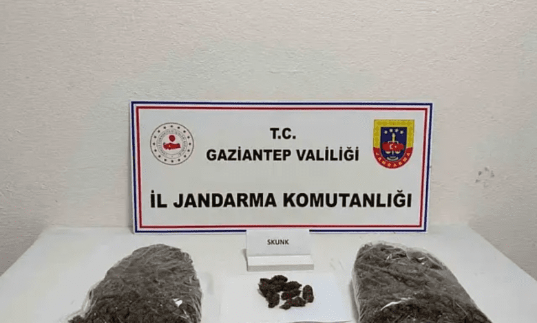 Jandarma 5 Kg skunk Yakaladı