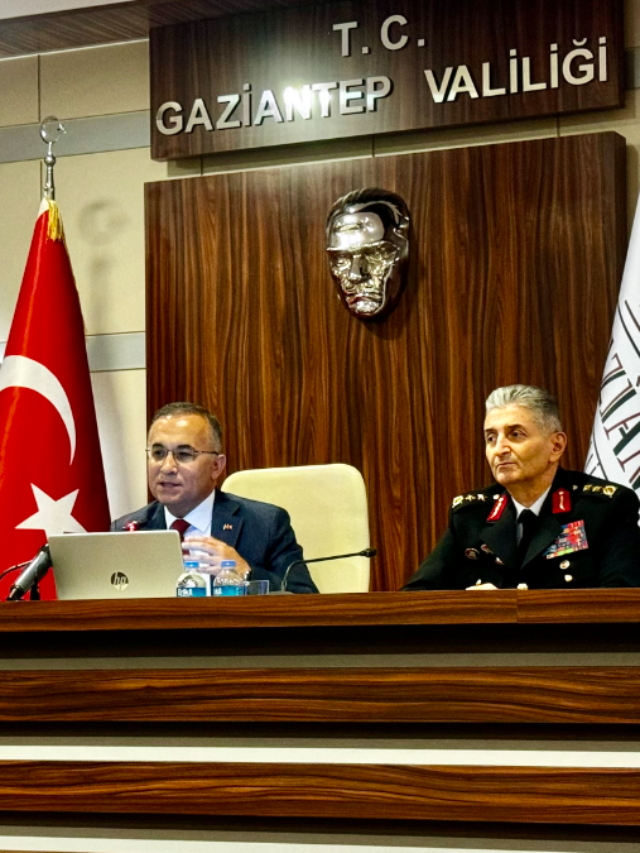 Gaziantep te Yıkılmayan Ağır Hasarlı Bina Kalmadı