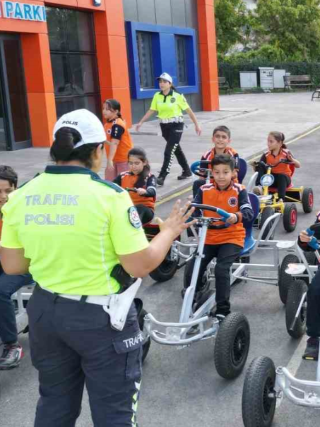 Gaziantep Şahinbey Belediyesinden Öğrencilere Trafik Eğitimi