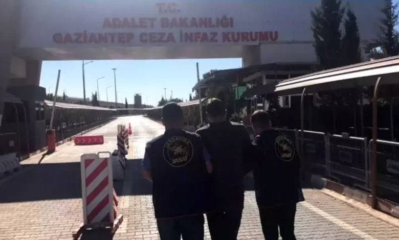 Gaziantep te 15 Yıl Cezası Olan Hırsız Yakalandı