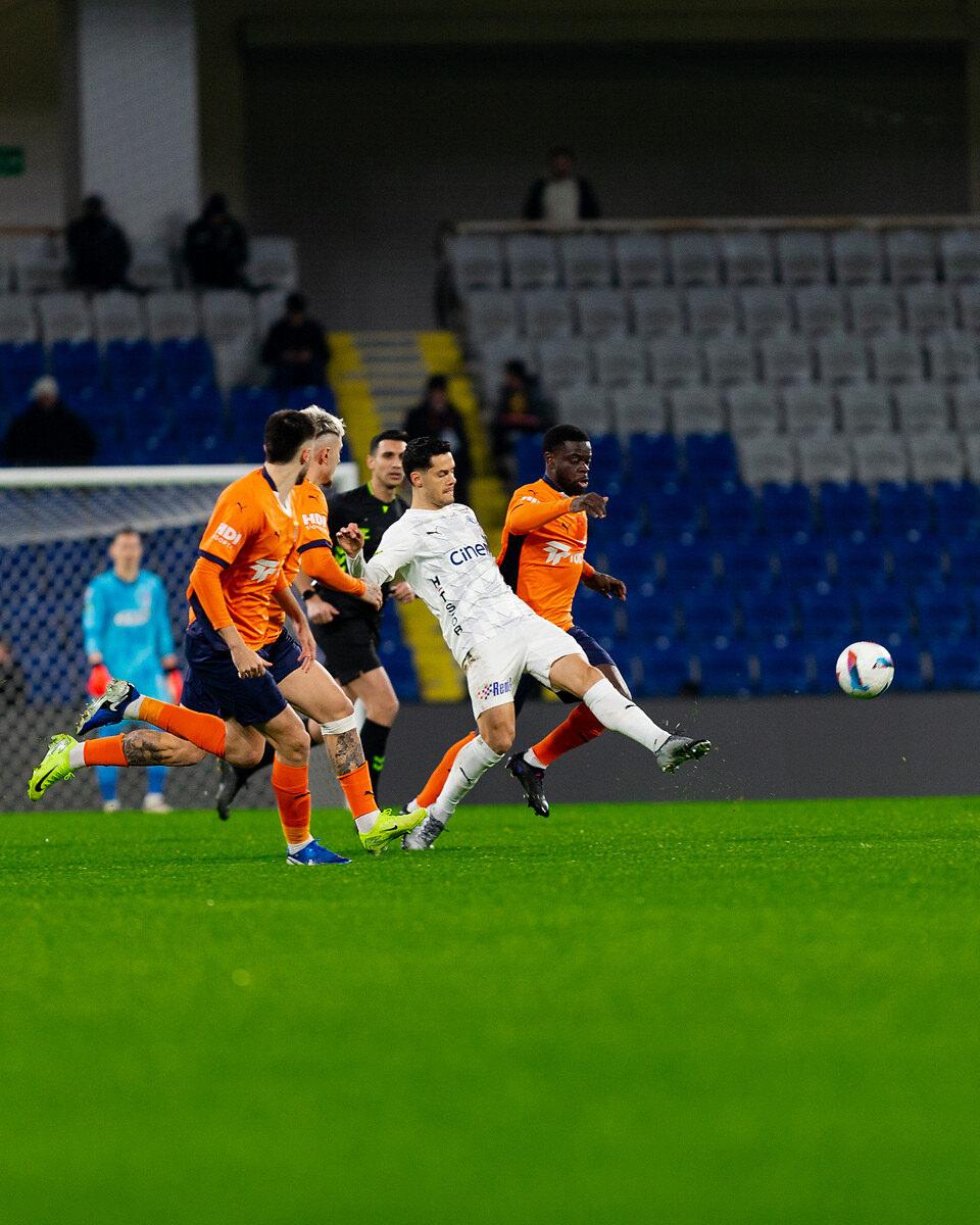 Başakşehir ve Kasımpaşa 2-2 Berabere Kaldı