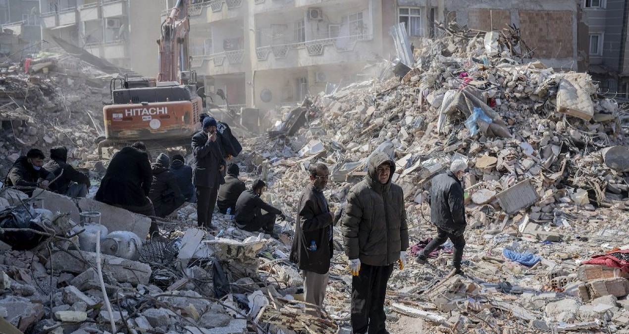 CHP'nin Deprem Bölgesi İçin Önergesi AKP ve MHP Tarafından Reddedildi