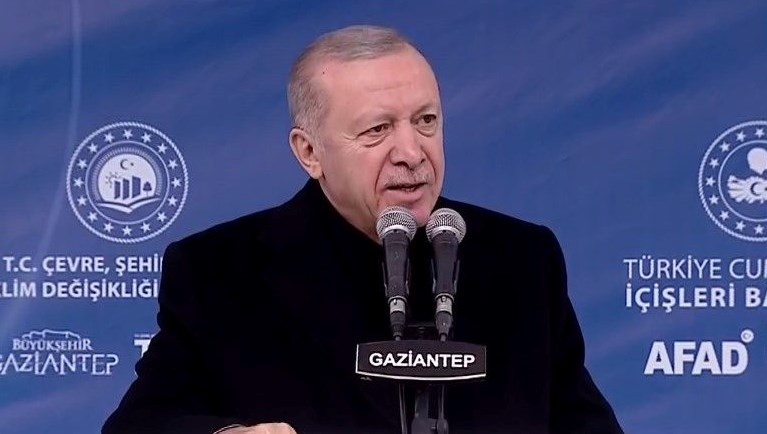 Cumhurbaşkanı Erdoğan Gaziantep'te Deprem Konutlarının Anahtarlarını Teslim Etti