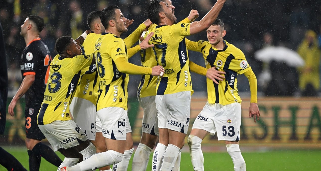 Fenerbahçe 2024'te Kupasız Kaldı