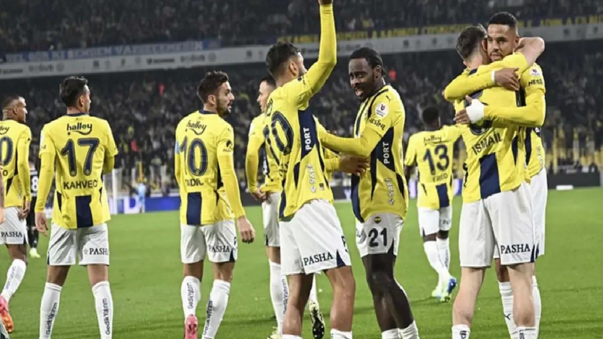 Fenerbahçe, Gaziantep FK'yı Kadıköy'de 3-1 Mağlup Etti