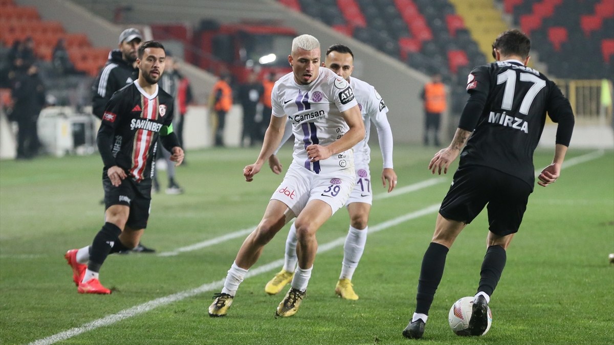 Gaziantep FK, 52 Orduspor'u Eleyerek Türkiye Kupası'nda Gruplara Kaldı