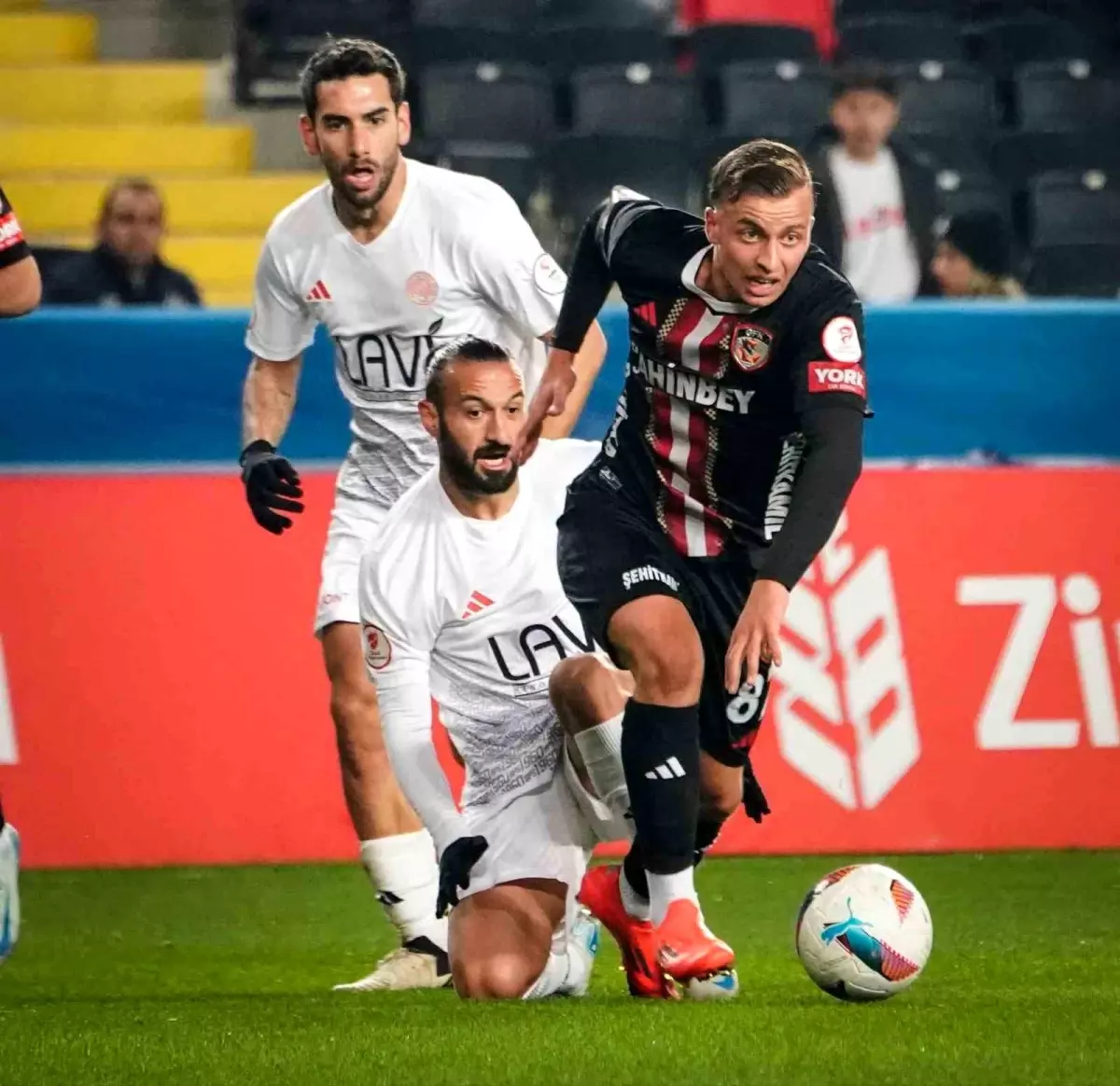 Gaziantep FK, Batman Petrolspor'u 1-0 Mağlup Ederek Turu Geçti