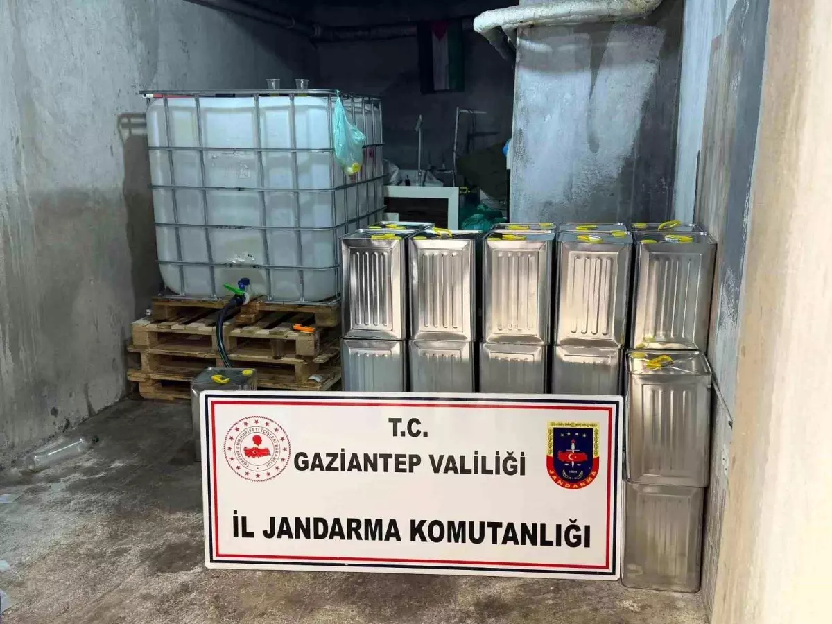 Gaziantep'te 583 Bin TL Değerinde Sahte Zeytinyağı Ele Geçirildi