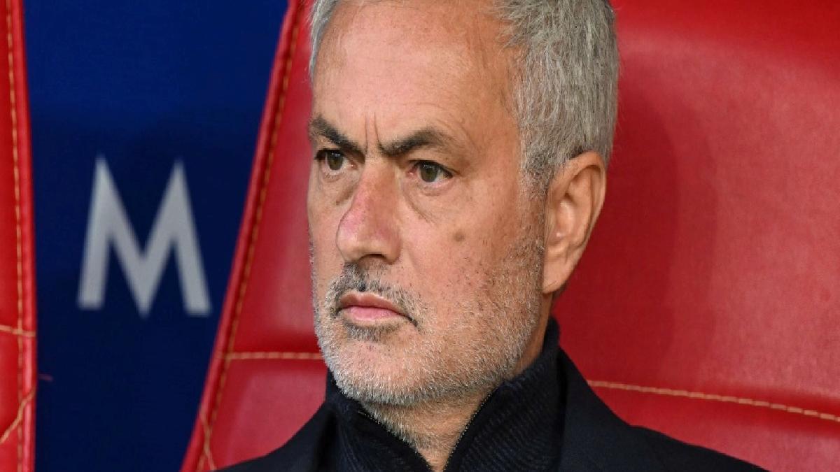 Jose Mourinho'dan Galatasaray'a Yanıt: Puan Kaybetmediler