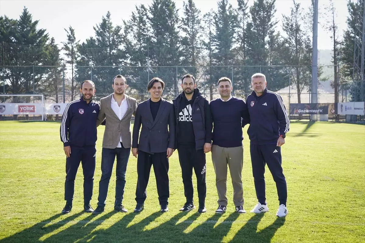 Vincenzo Montella, Gaziantep FK'yi Ziyaret Etti