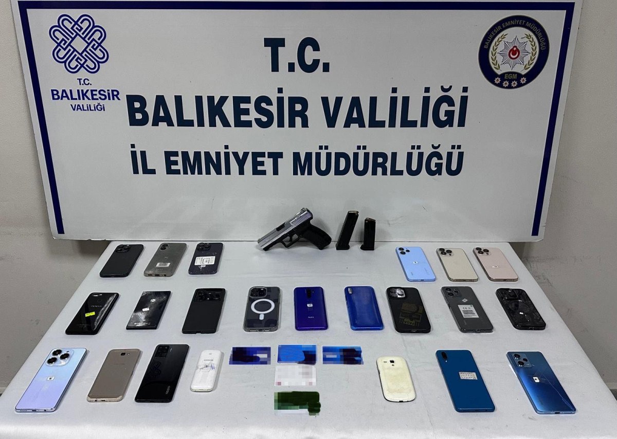 Balıkesir'de 3 Milyonluk Sahte İlan Dolandırıcılığı Çetesi Çökertildi