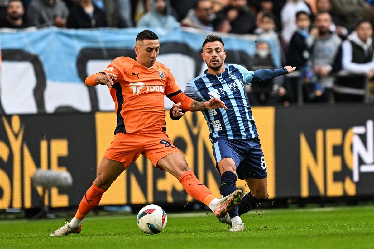 Başakşehir, Adana Demirspor'u 1-0 Yenerek Galibiyet Aldı