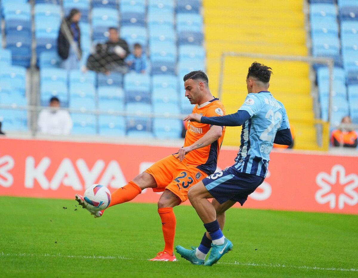 Başakşehir, Adana Demirspor'u 1-0 Yenerek Galip Geldi