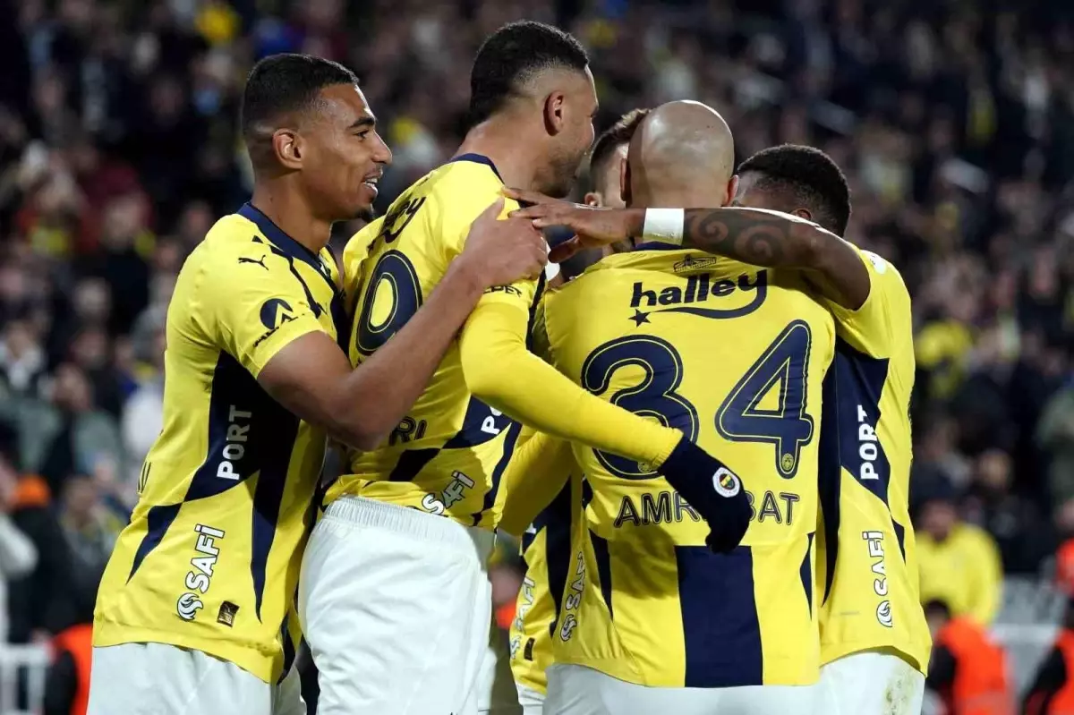 Fenerbahçe, Atakaş Hatayspor'u 2-1 Mağlup Ederek 5. Galibiyetini Aldı