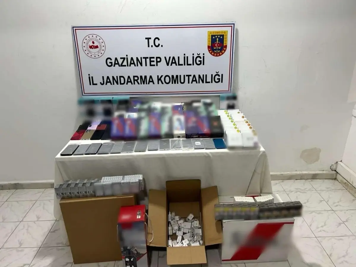 Gaziantep'te 3 Milyon TL Değerinde Kaçak Ürün Ele Geçirildi