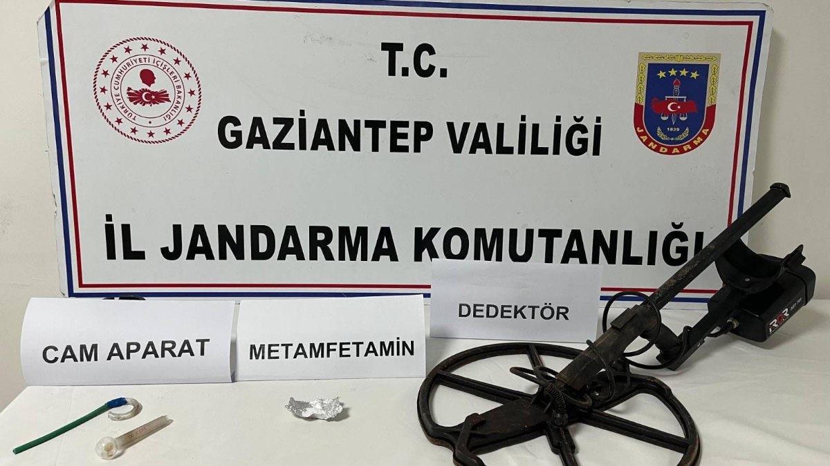 Gaziantep'te Define Avcılarına Jandarma Baskını