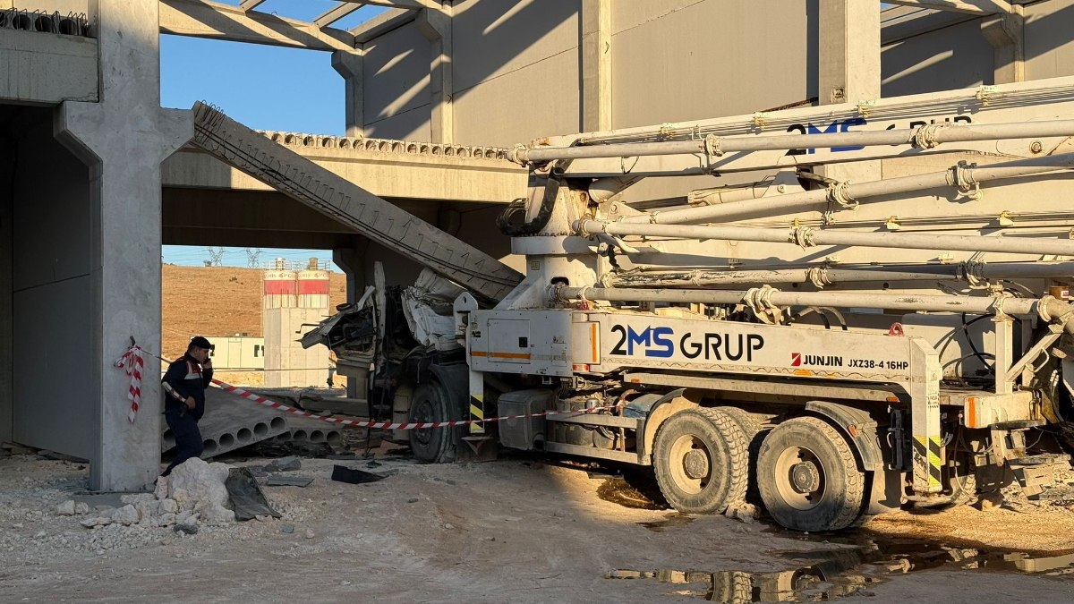 Gaziantep'te İnşaatta Beton Blok Düşmesi Sonucu Vinç Operatörü Hayatını Kaybetti