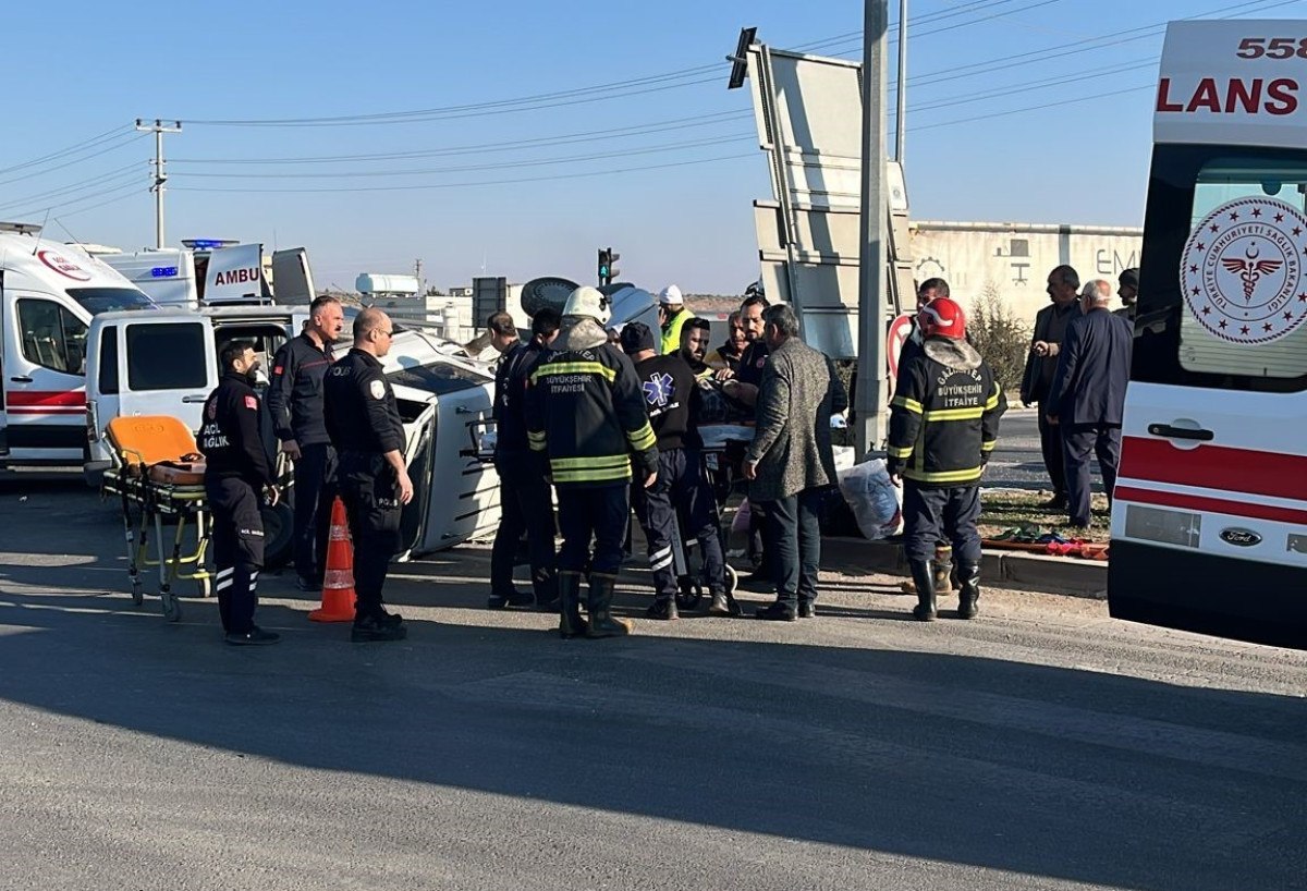 Gaziantep'te Trafik Kazası: 14 Yaralı