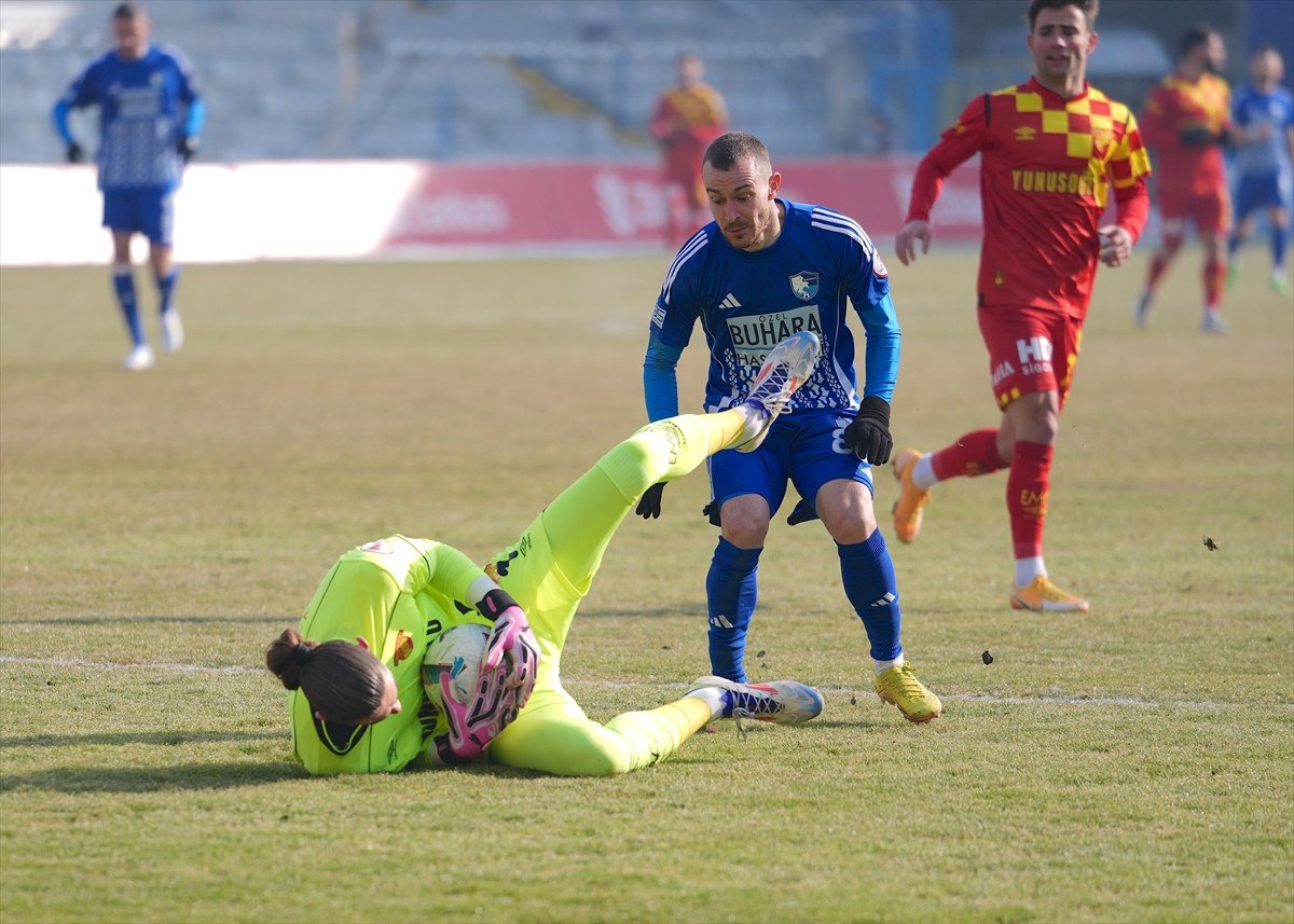 Göztepe, Türkiye Kupası'nda Erzurumspor FK'yı 1-0 Geçti