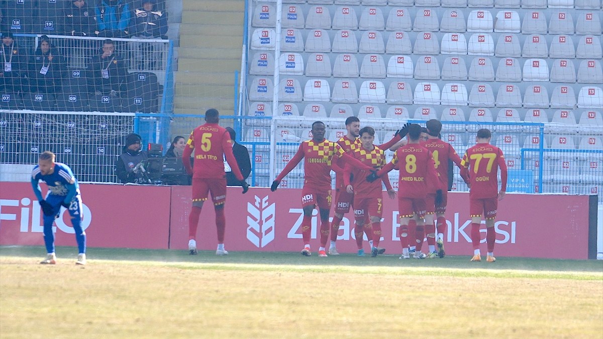 Göztepe, Türkiye Kupası'nda Erzurumspor FK'yı 1-0 Geçti