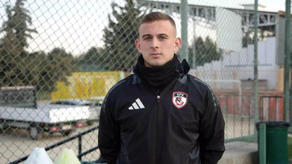 Kacper Kozlowski'den Galatasaray Maçı Öncesi Açıklamalar