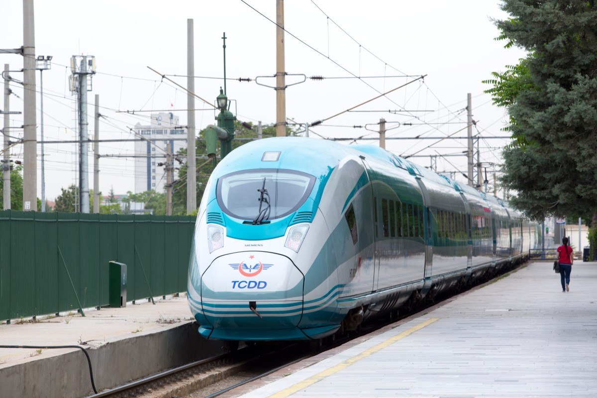 Konya-Karaman Hızlı Tren Hattı'nın 3. Yılı: Ulaşımda Yenilikler ve Başarılar