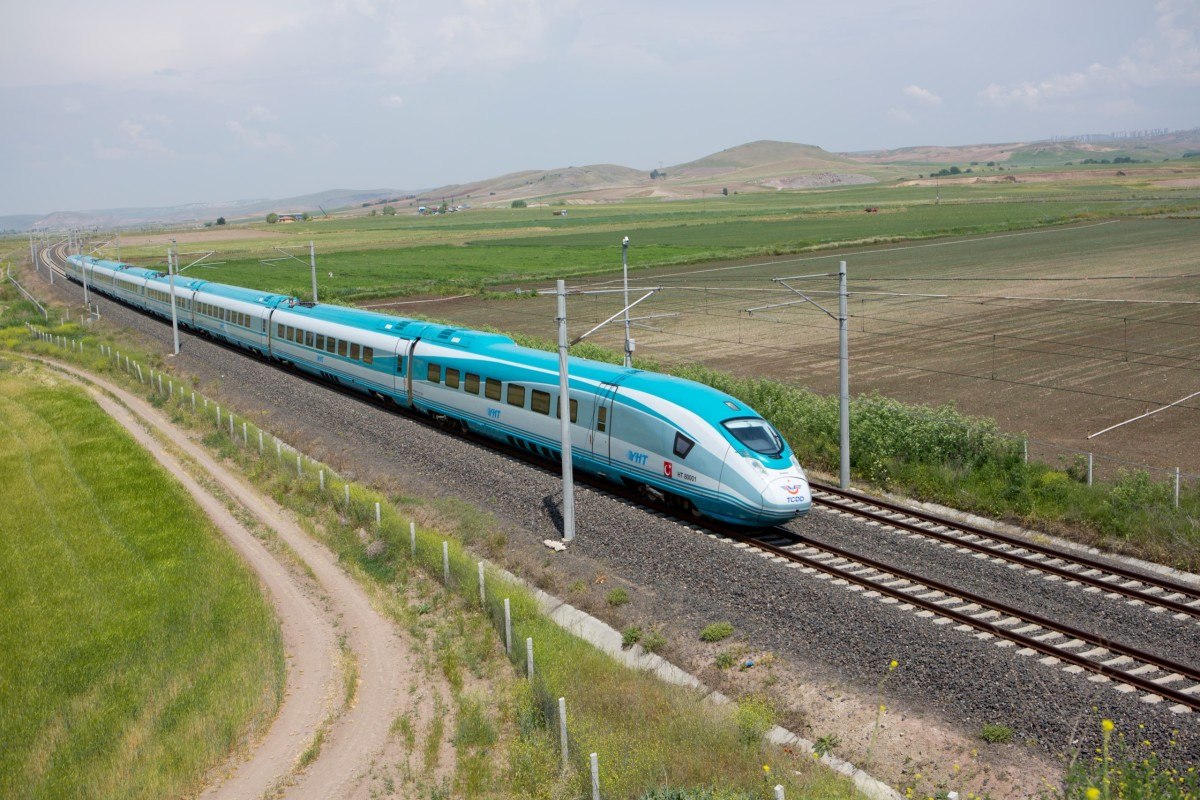 Konya-Karaman Hızlı Tren Hattı'nın 3. Yılı: Ulaşımda Yenilikler ve Başarılar