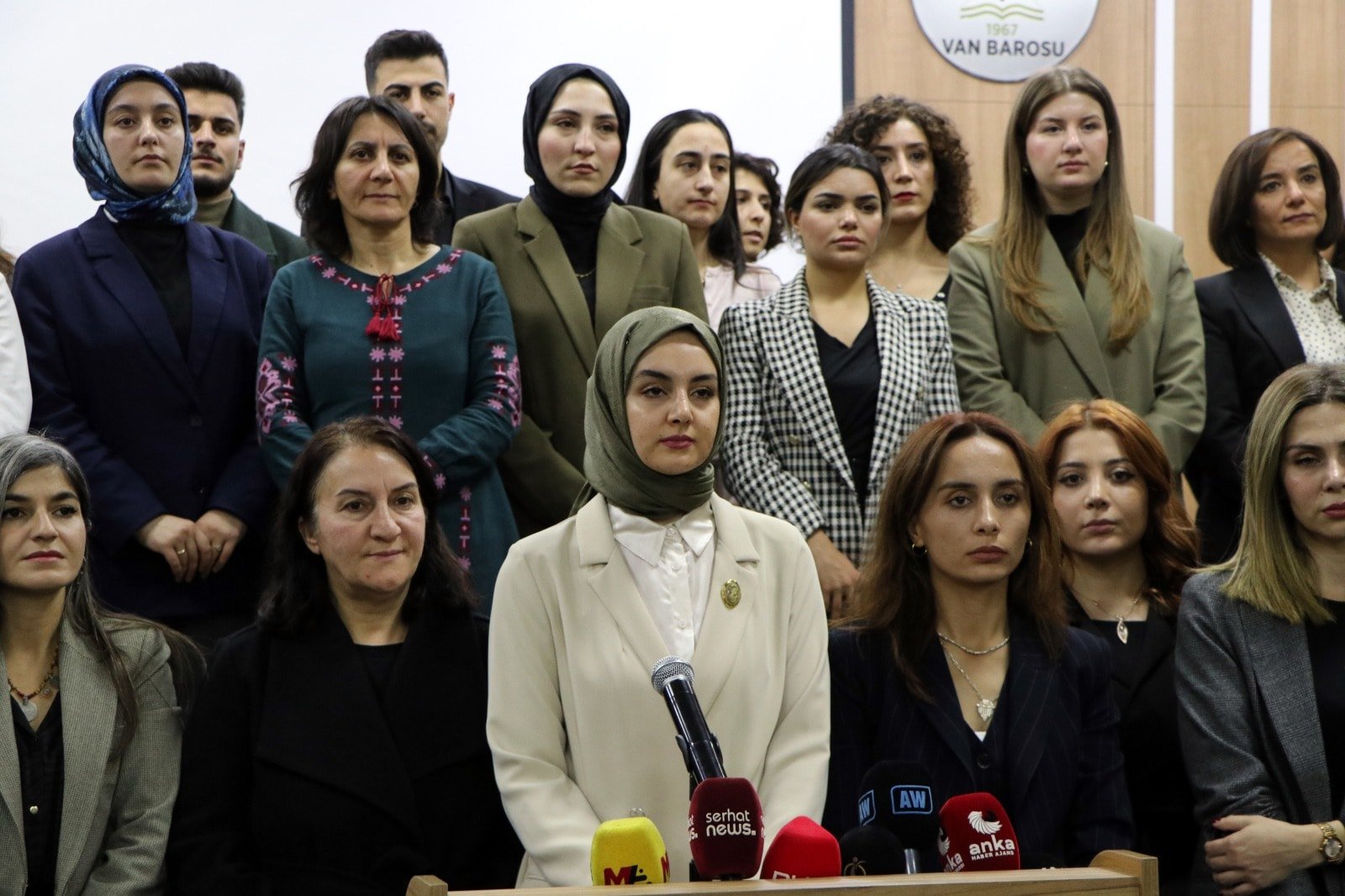 Rojin Kabaiş'in Ölümü Üzerine Van Barosu'ndan Açıklama