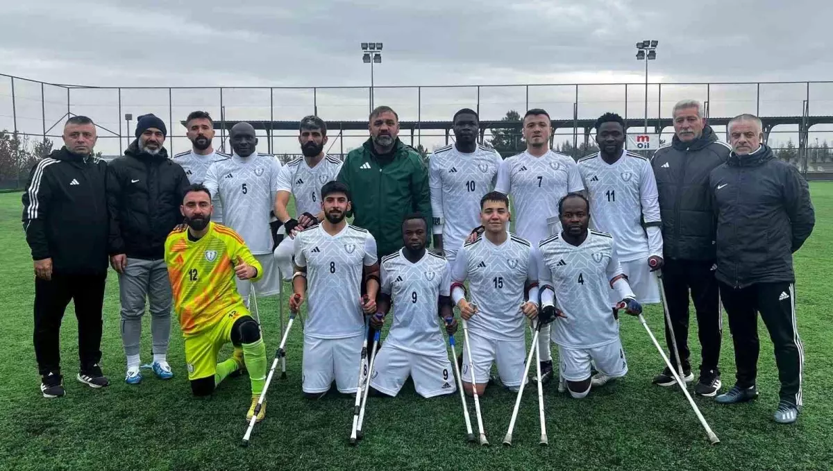 Şahinbey Ampute Futbol Takımı TSK'yi 2-1 Yenerek Galip Geldi