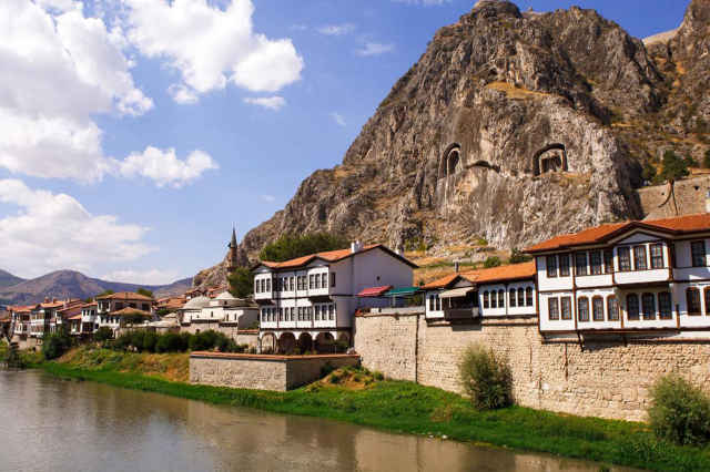 Türkiye'nin En Zengin İlleri Açıklandı