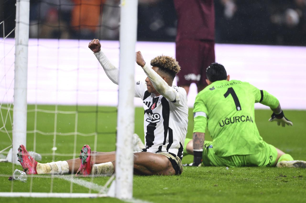 Beşiktaş, Trabzonspor'u 2-1 Yenerek 3 Puan Aldı