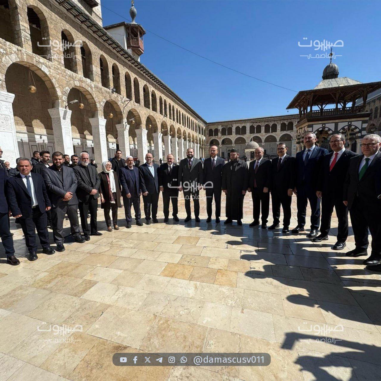 Bilal Erdoğan'ın Suriye Ziyareti ve Emevi Cami'nde Cuma Namazı