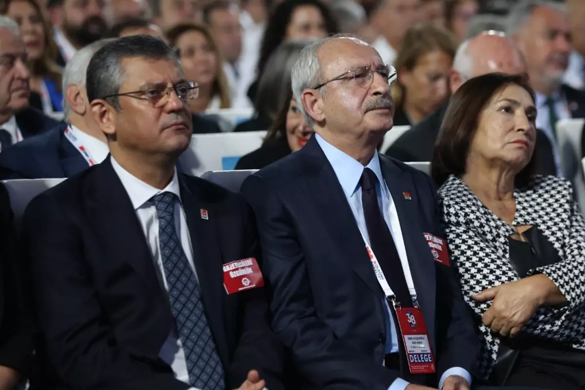 CHP Kurultayı'nda Oy Satışı İddiaları: İzmir Delegesinden Şok İtiraflar