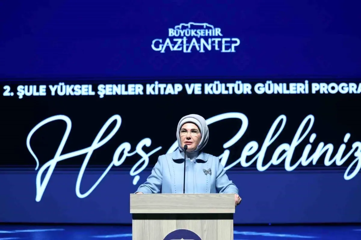 Emine Erdoğan, 2. Şule Yüksel Şenler Kitap ve Kültür Günleri'nde Konuştu