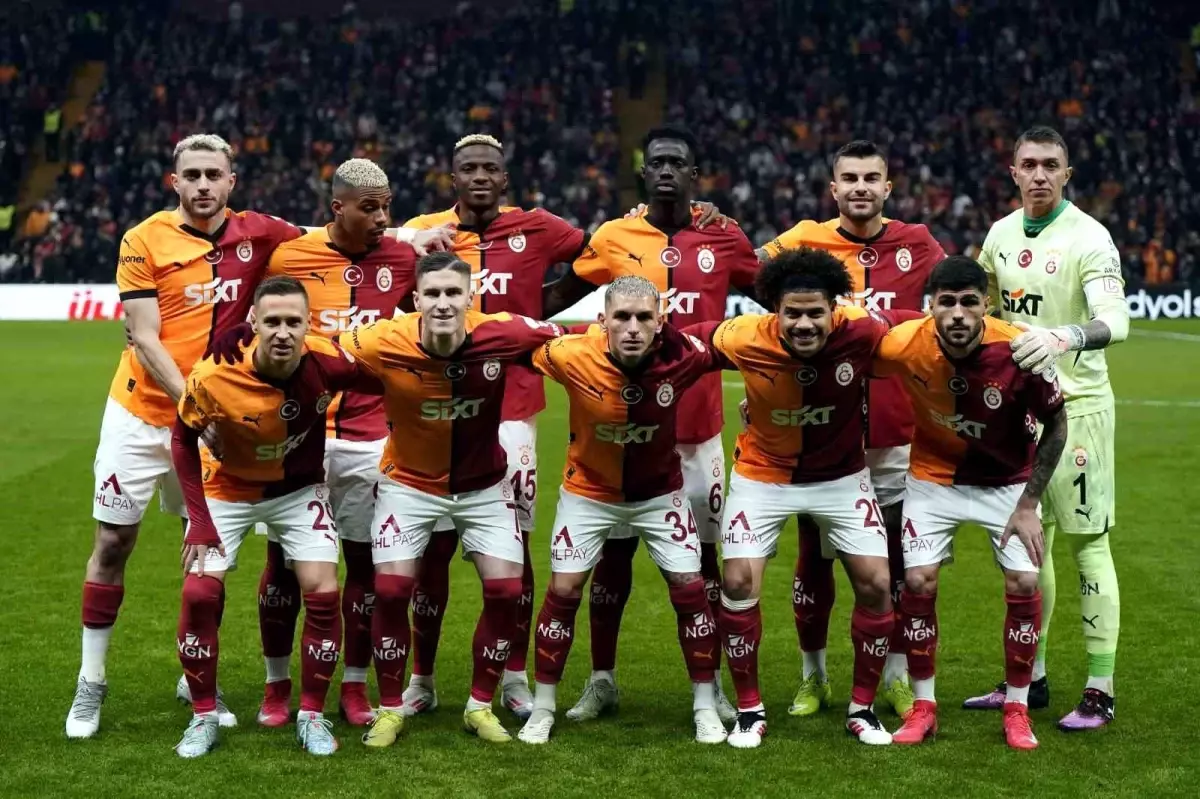 Galatasaray, Fenerbahçe Derbisinde 4 Değişiklikle Saha Çıkıyor