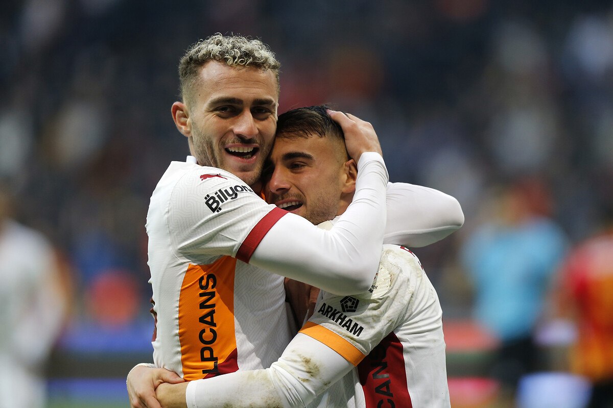 Galatasaray'da Barış Alper Yılmaz ve Yunus Akgün Gelişmeleri