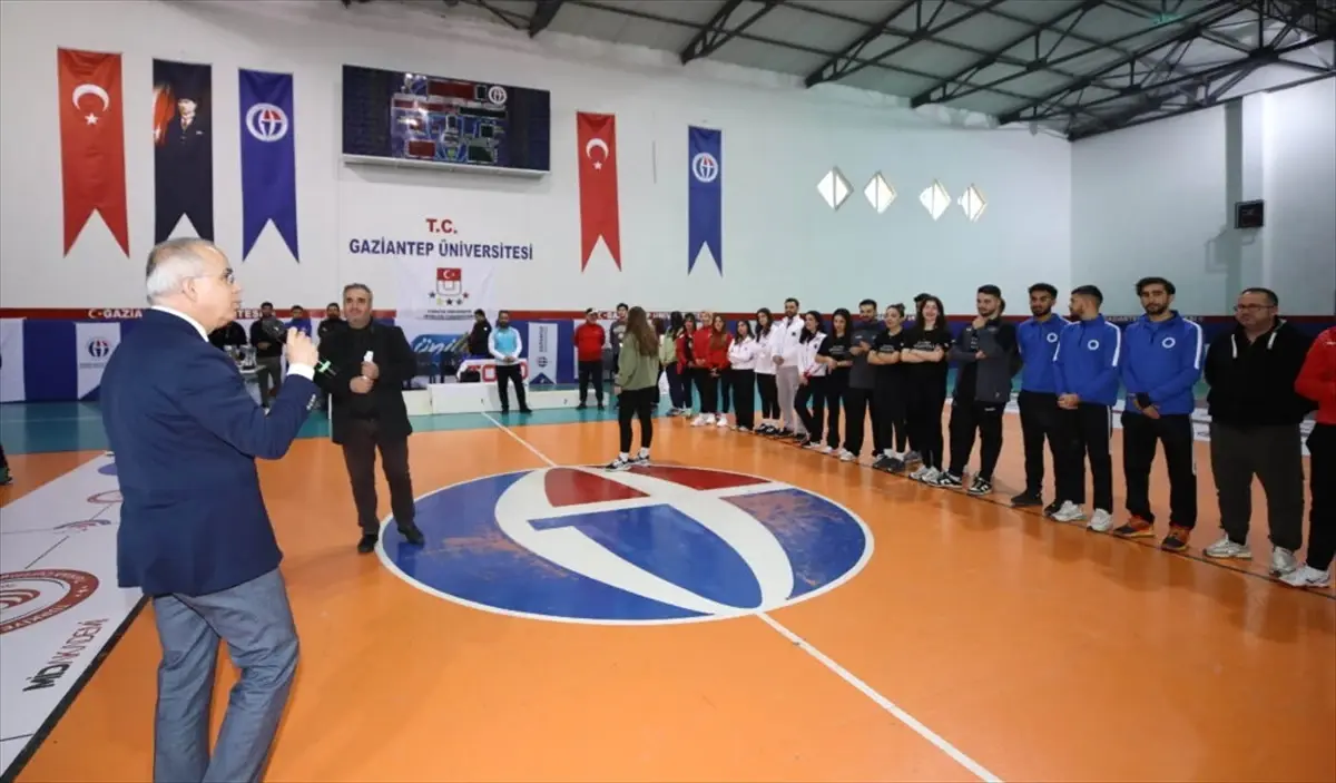 GAÜN Kadınlar Floor Curling Türkiye Şampiyonu Oldu