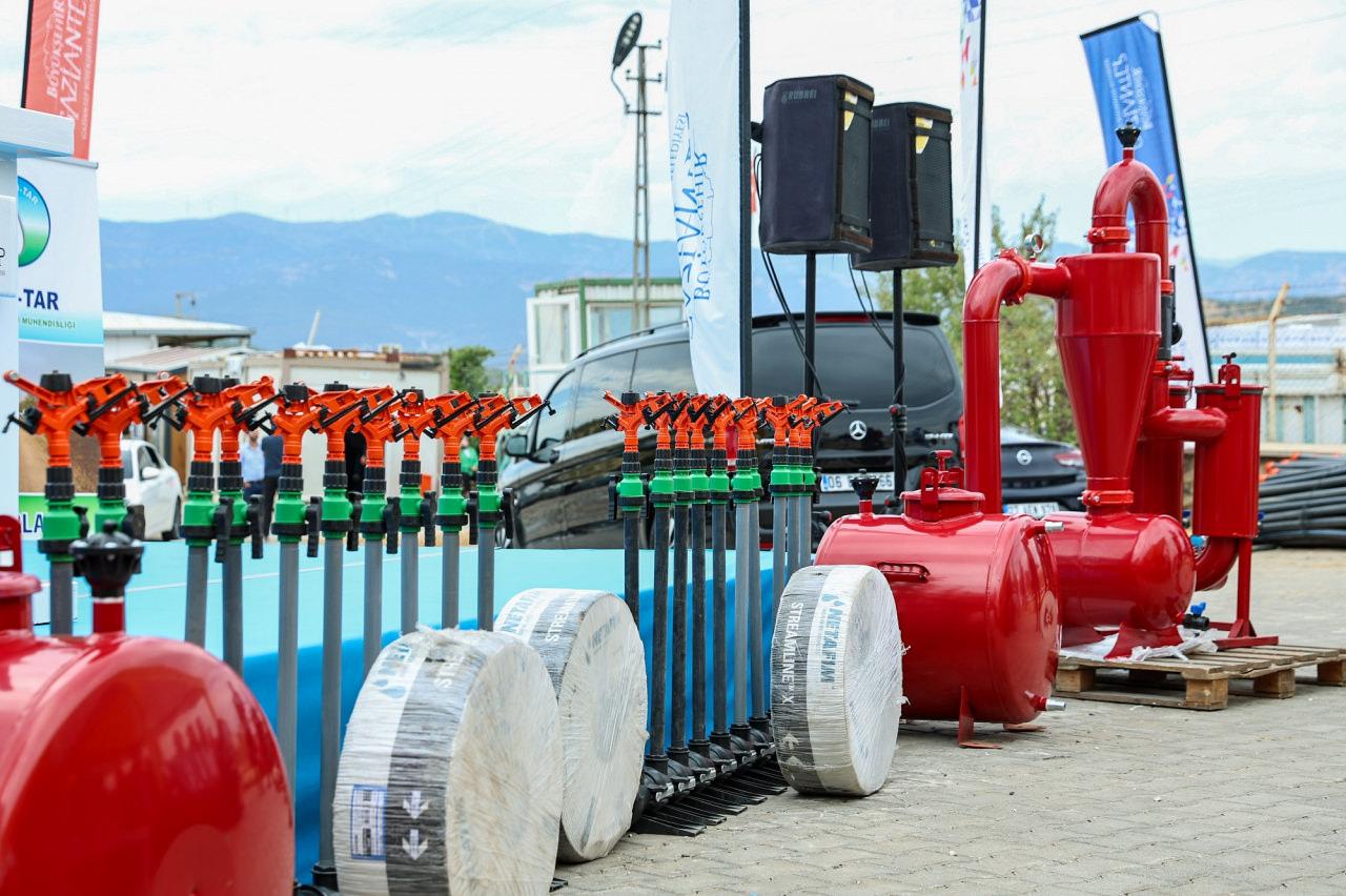 Gaziantep Büyükşehir Belediyesi'nin Deprem Sonrası Çiftçilere Destek Çalışmaları