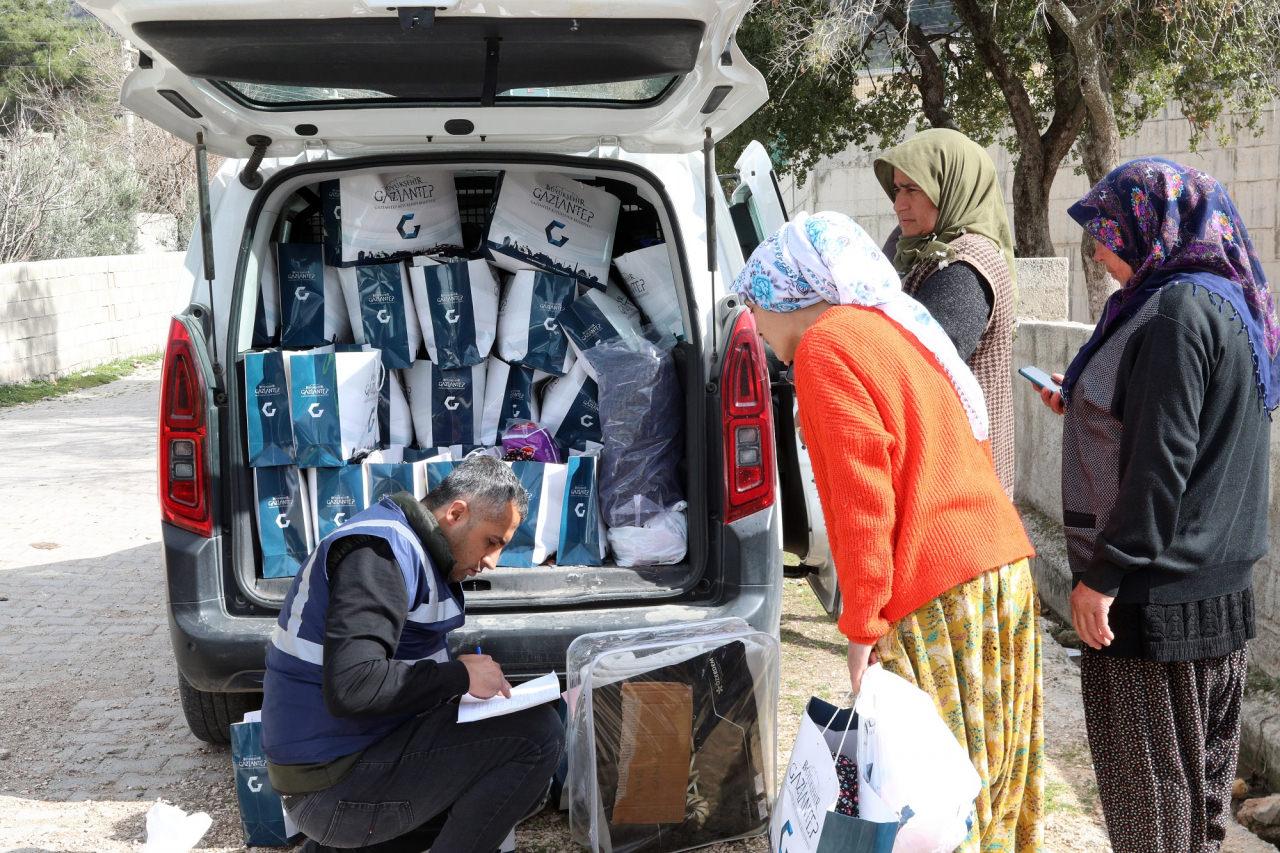 Gaziantep Büyükşehir Belediyesi'nin Deprem Sonrası Çiftçilere Destek Çalışmaları