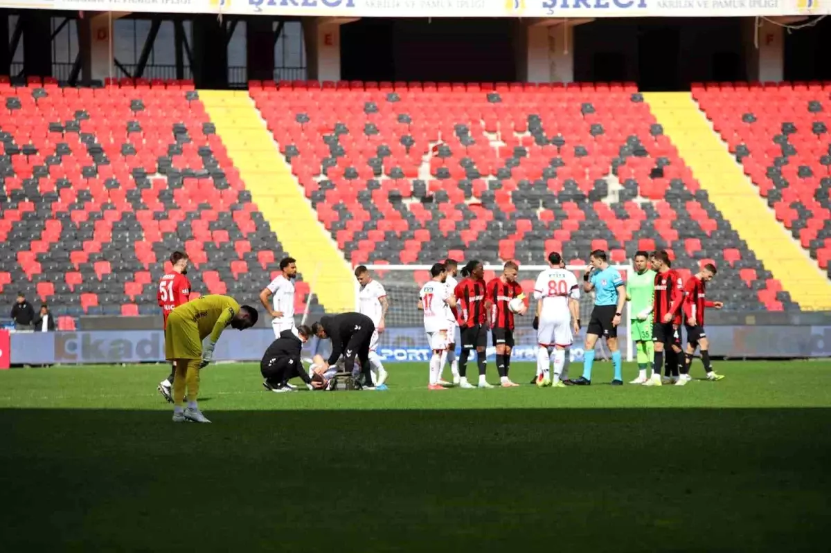 Gaziantep FK - Sivasspor Maç Özeti: İlk Yarı 1-1 Beraberlik