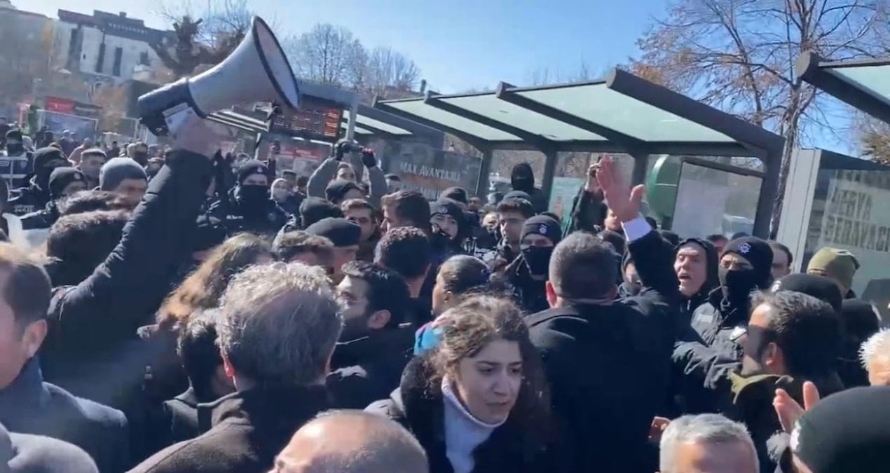 Gaziantep'te İşçilerin Basın Açıklaması Polis Tarafından Engellendi