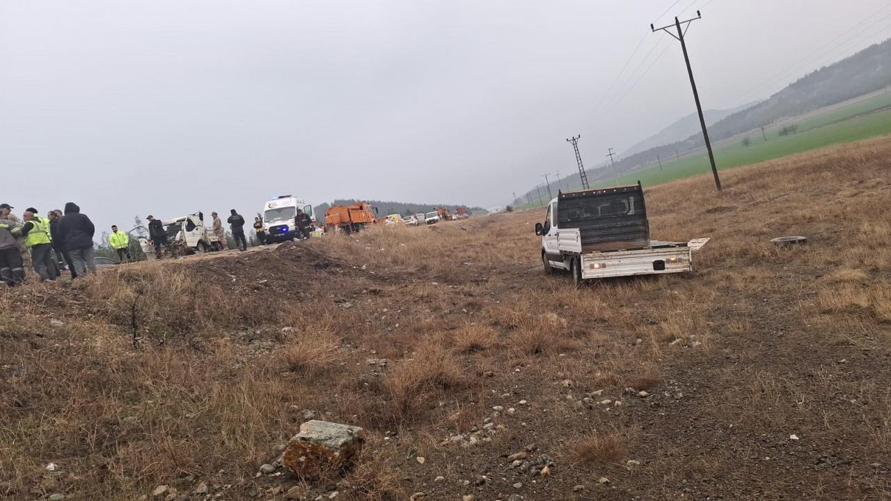 Gaziantep'te Kamyonet Çarpışması: Bir Kişi Hayatını Kaybetti