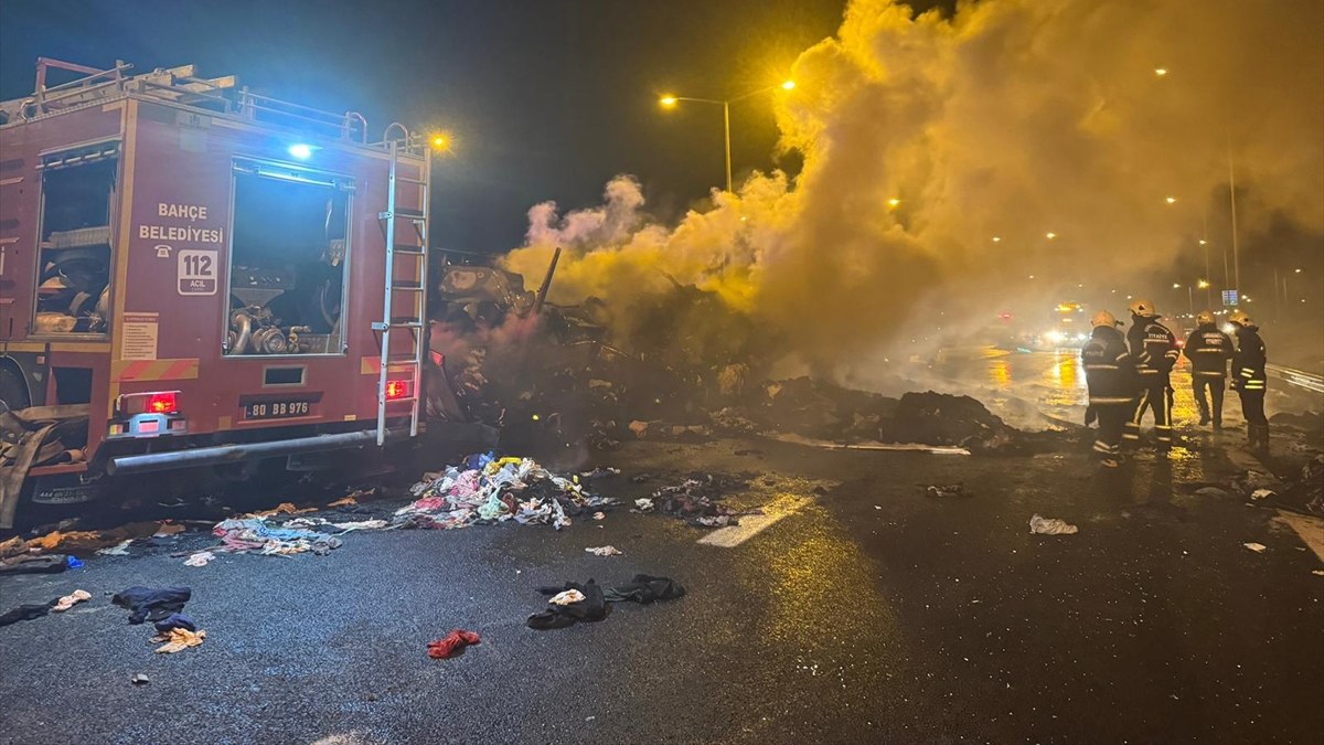 Gaziantep'te Zincirleme Trafik Kazası: 1 Ölü, 19 Yaralı