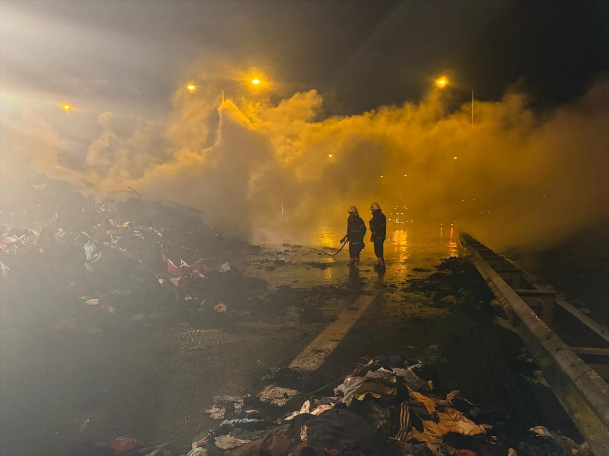 Gaziantep'te Zincirleme Trafik Kazası: 1 Ölü, 19 Yaralı