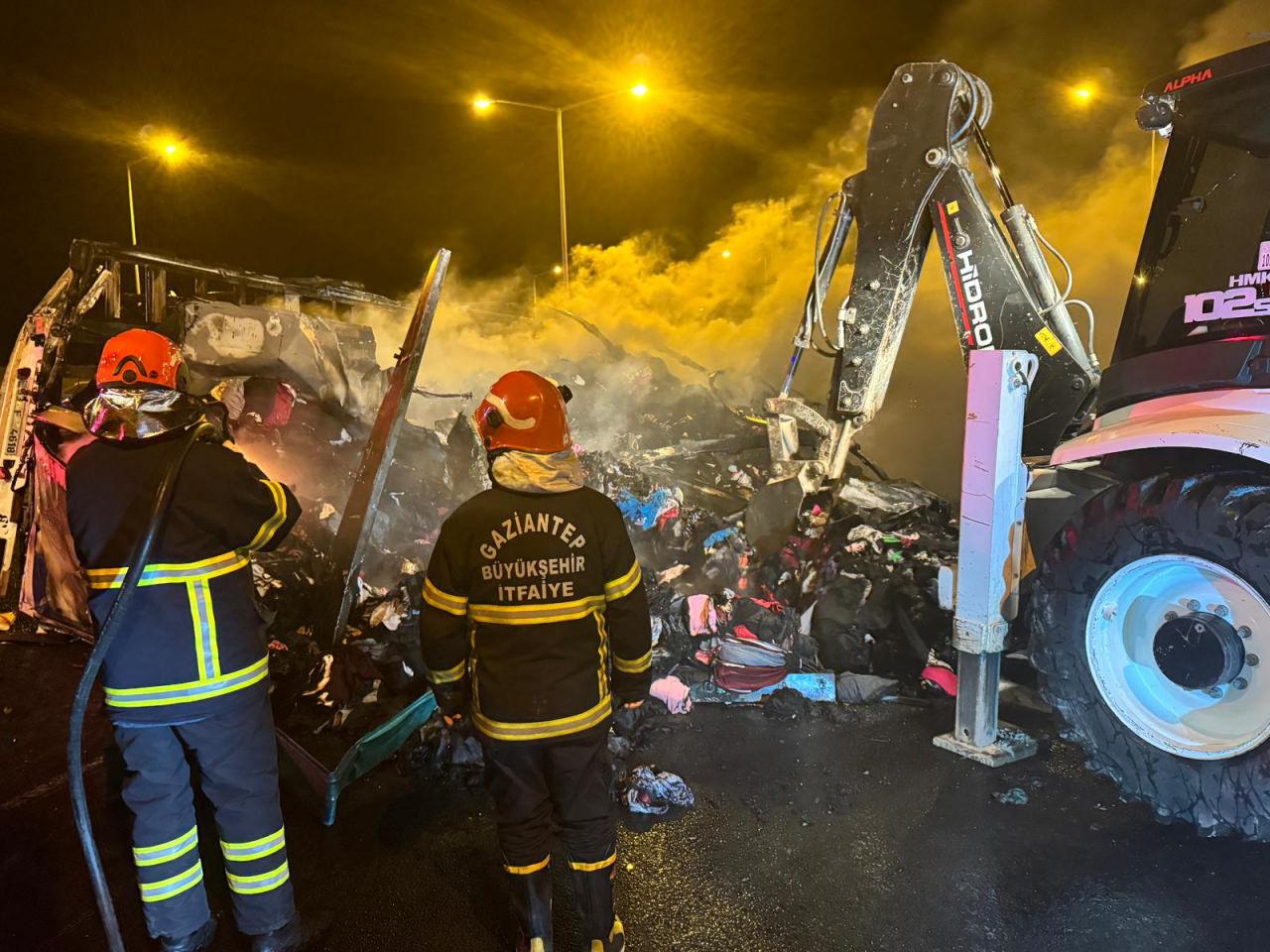 Gaziantep'te Zincirleme Trafik Kazası: 1 Ölü, 19 Yaralı