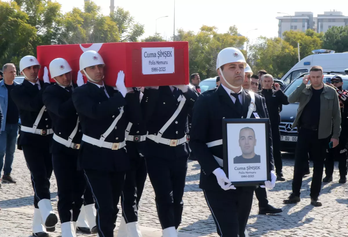 Kumluca'da Motosiklet Kazasında Hayatını Kaybeden Polis Memuru Cuma Şimşek İçin Tören Düzenlendi