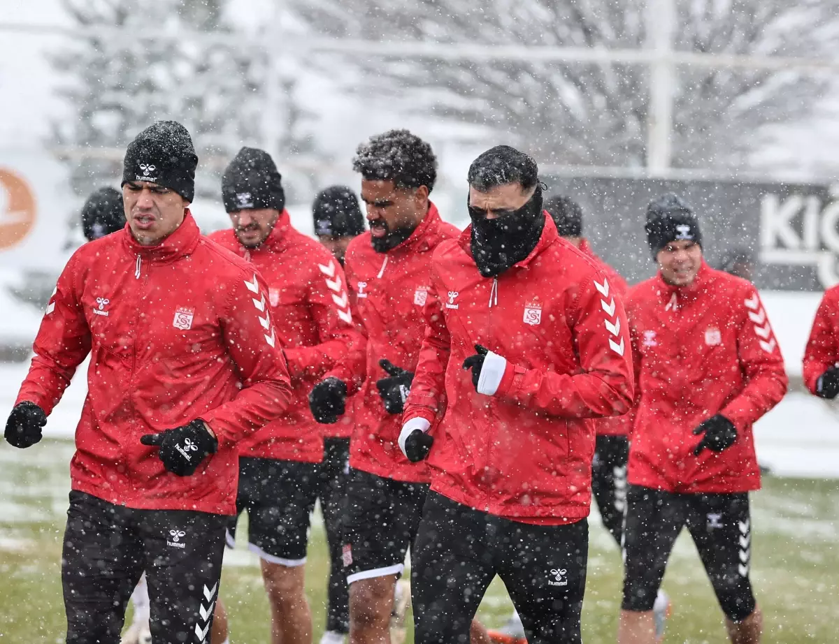 Sivasspor, Gaziantep FK Maçına Hazırlıklarını Sürdürüyor