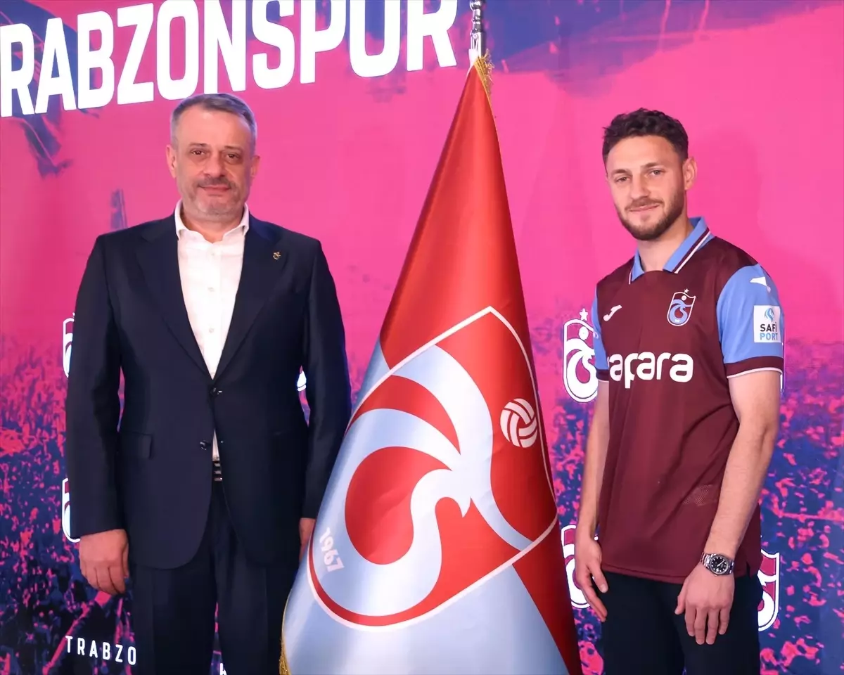 Trabzonspor, Mustafa Eskihellaç ile 3,5 Yıllık Sözleşme İmzaladı