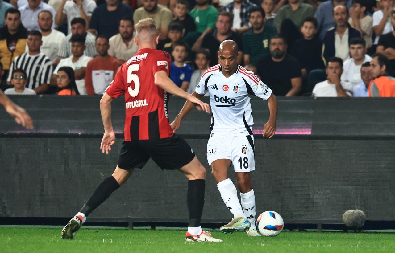 Beşiktaş - Gaziantep FK Maçı Öncesi Sınırda Olan İsimler